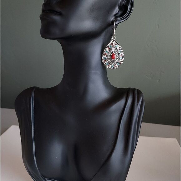 BOHEMIAN WATER DROP HOLLOW OUT DANGLE EARRINGS - Picture 3 of 4